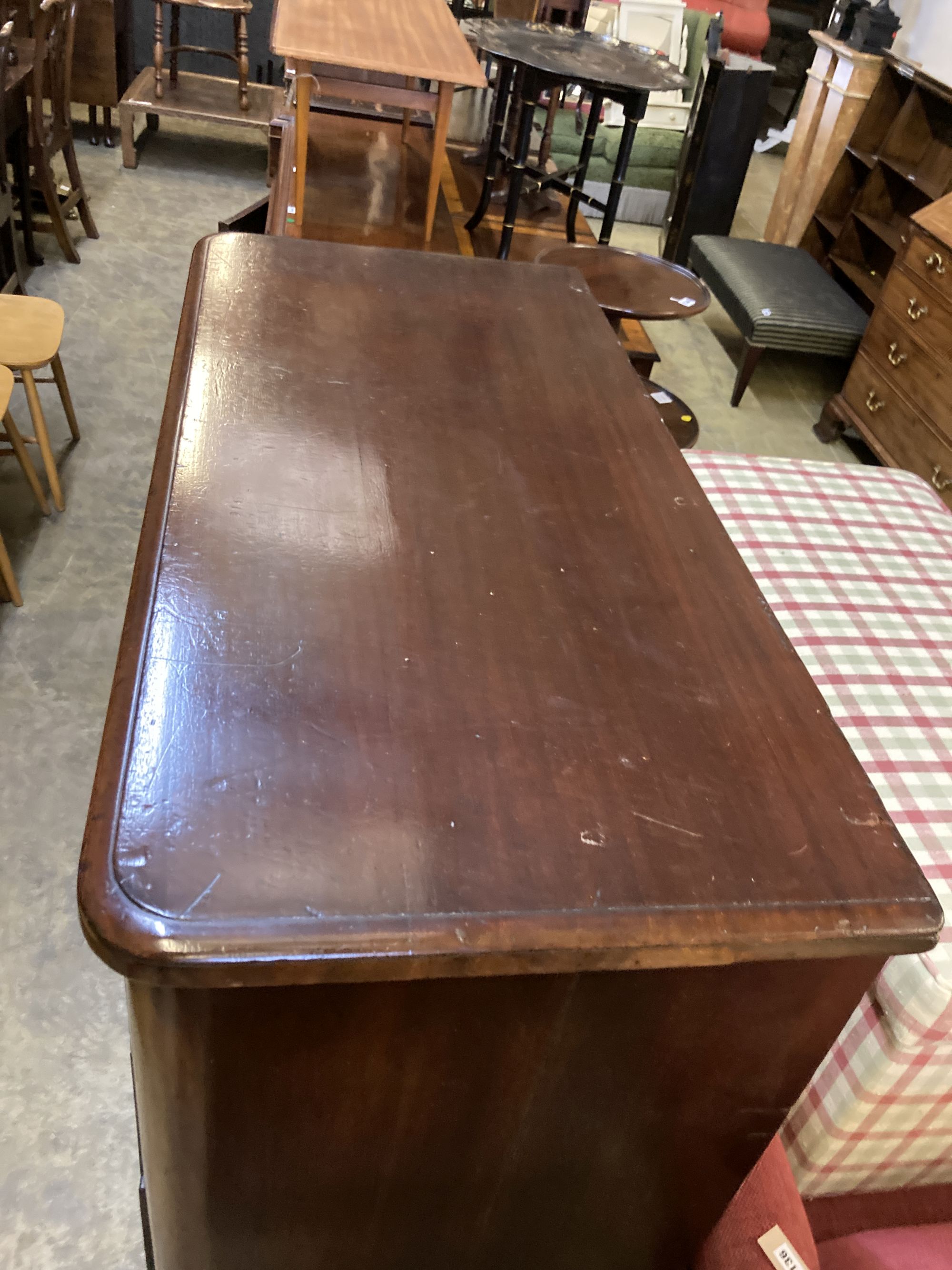 A Victorian mahogany chest, width 120cm, depth 56cm, height 119cm